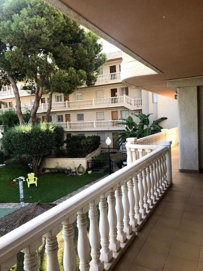 Apartamento Con Piscina Y Parking Ел Кампело Екстериор снимка