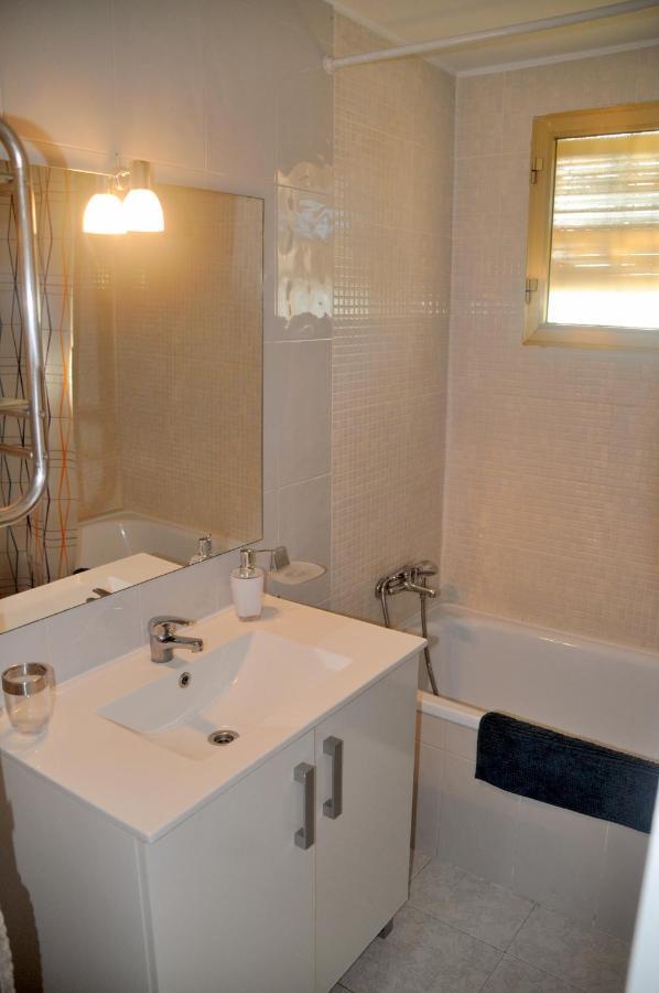 Apartamento Con Piscina Y Parking Ел Кампело Екстериор снимка